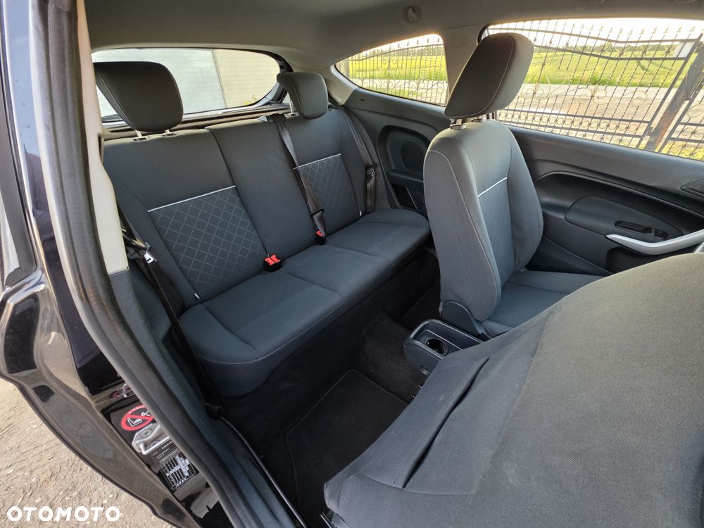 Ford Fiesta - 7
