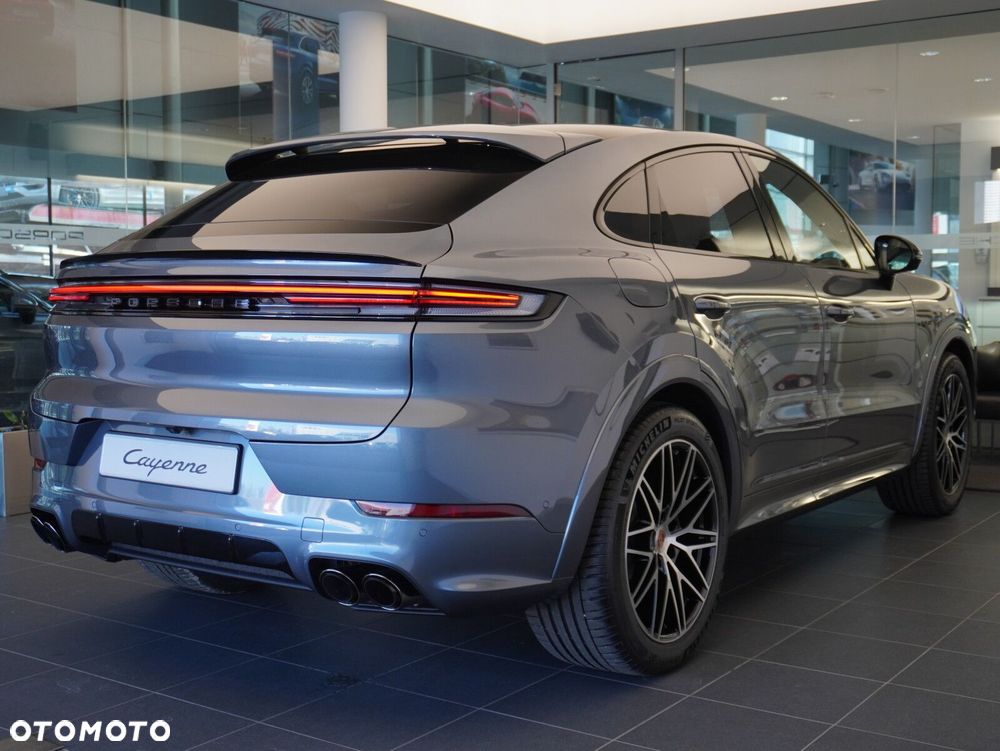 Porsche Cayenne E-Hybrid PHEV Black Edition - 14
