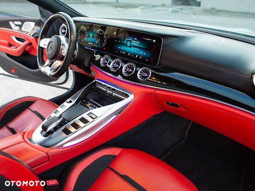 Mercedes-Benz AMG GT 63 S 4Matic+ Speedshift MCT 9G - 14