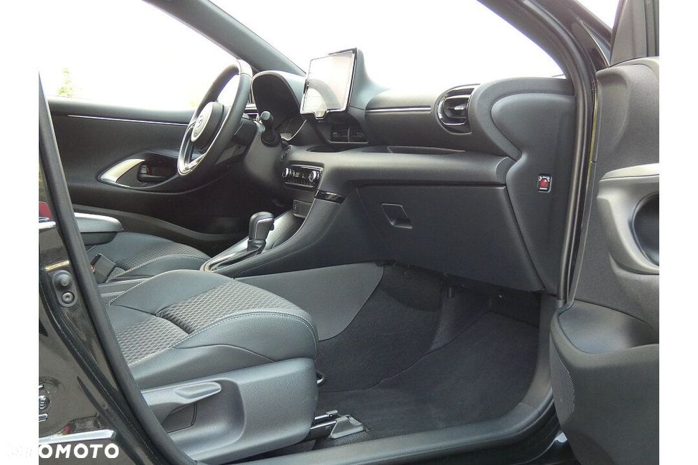 Mazda 2 Hybrid 1.5 Homura CVT - 11