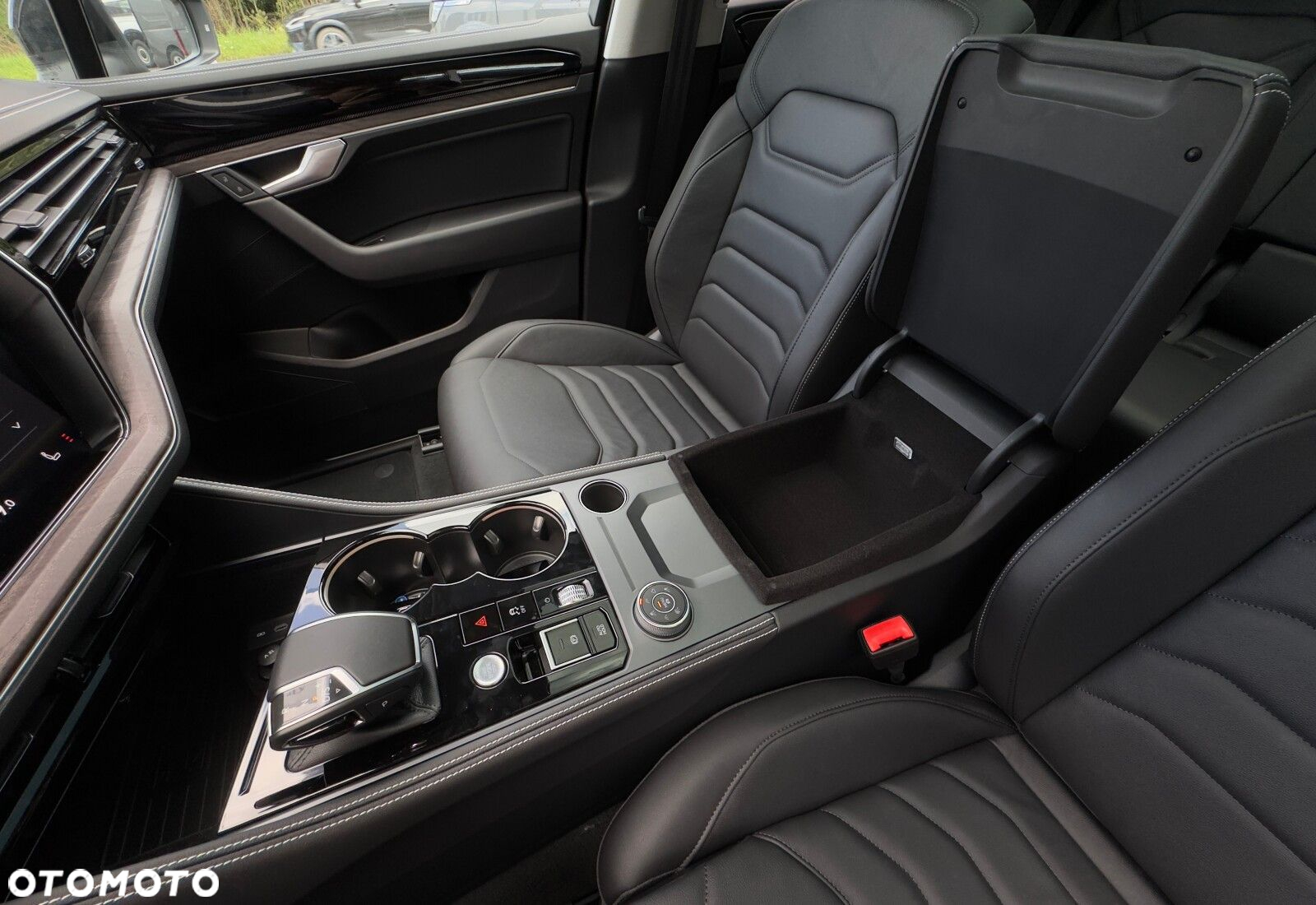 Volkswagen Touareg - 20