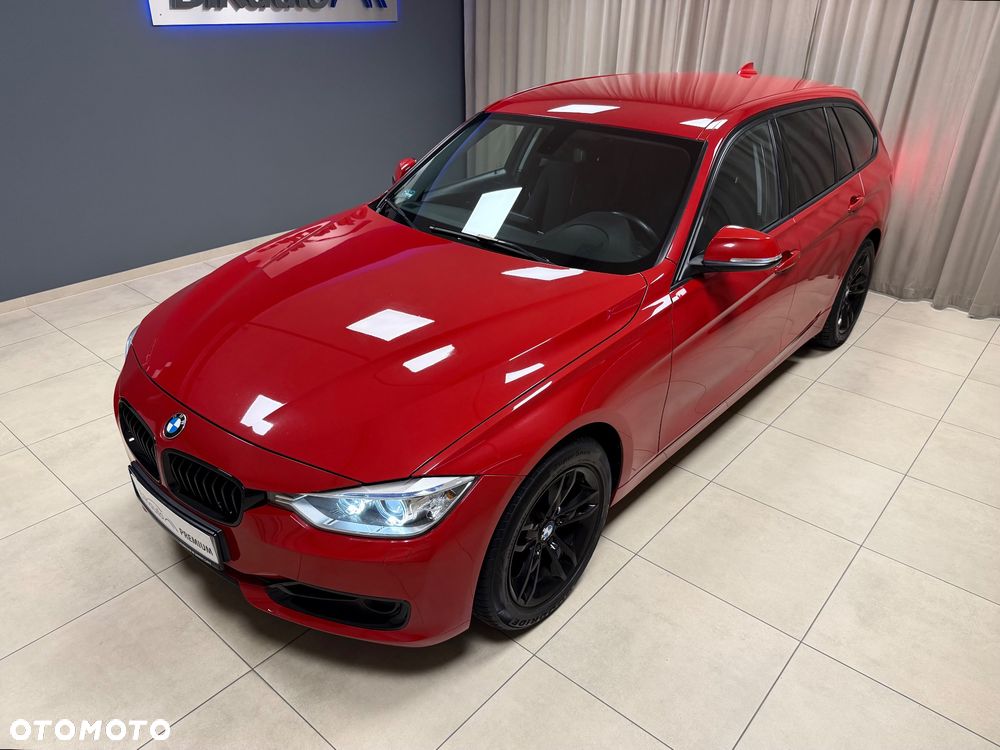 BMW Seria 3 318d xDrive Sport Line - 2