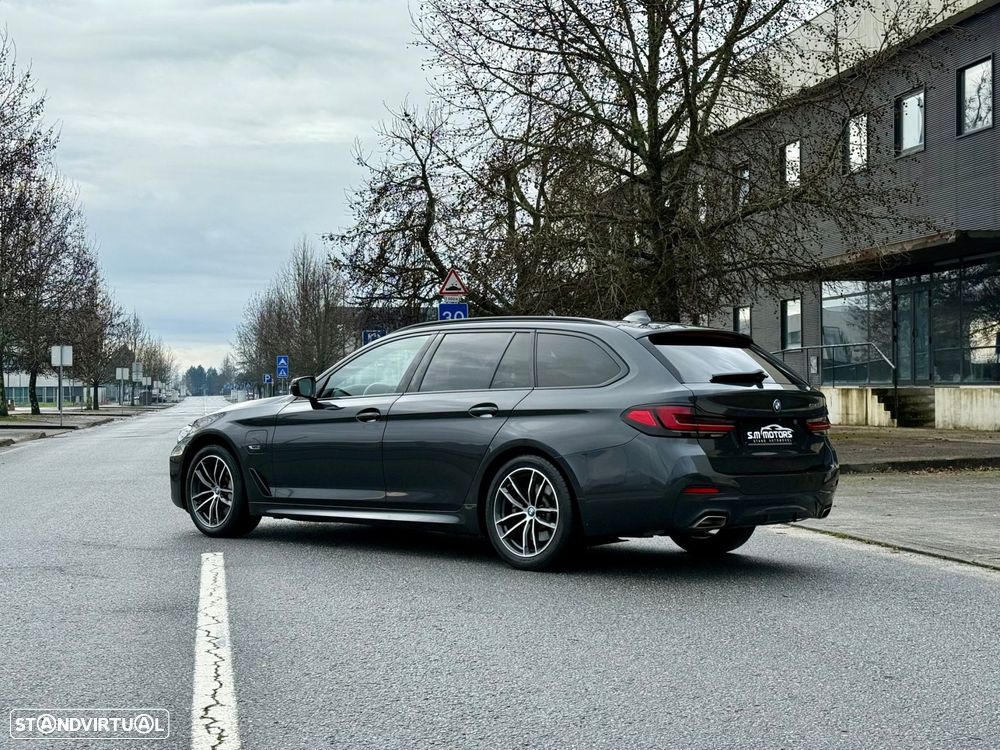 BMW 530 e Pack Desportivo M - 10