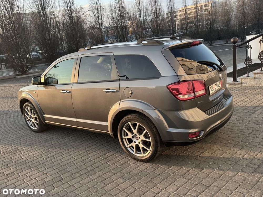 Fiat Freemont 2.0 Multijet 16V DPF Automatik Allrad Lounge - 9