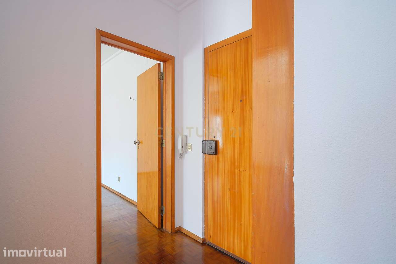 Apartamento T2 no Murtal - Parede - Grande imagem: 2/16