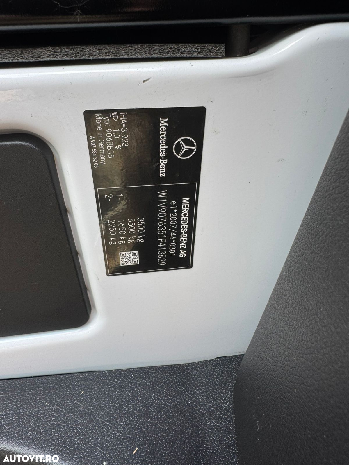 Mercedes-Benz Sprinter - 6