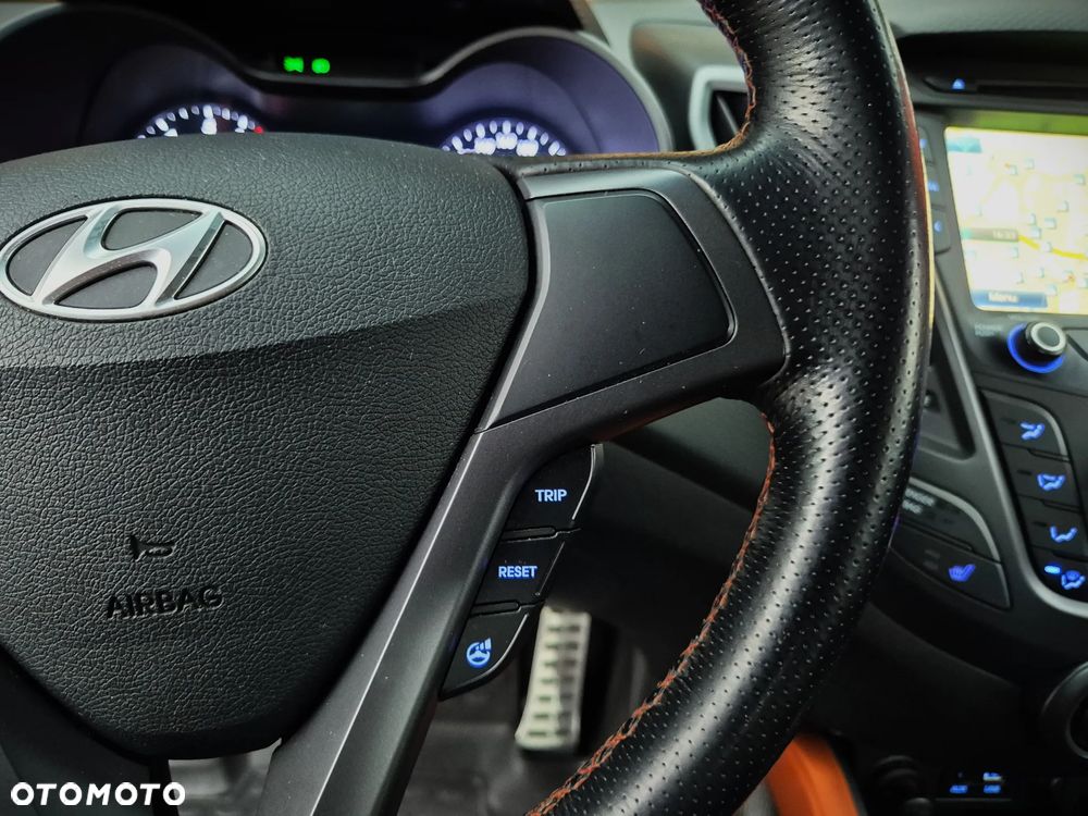 Hyundai Veloster 1.6 Turbo Matt Finish - 24