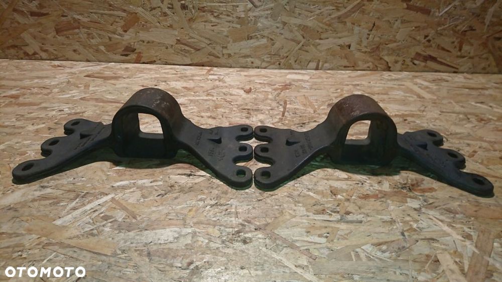 PODSTAWY SIODŁO GFSAF 140mm ŁAPY