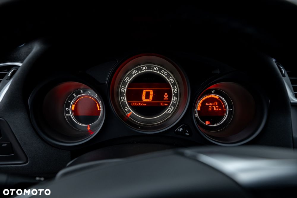 Citroën C4 VTi 120 Attraction - 27