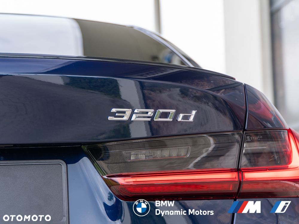 BMW Seria 3 320d xDrive M Sport - 11