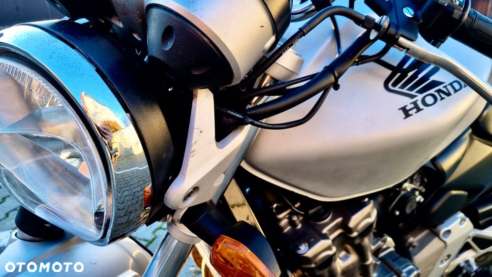 Honda CB - 7