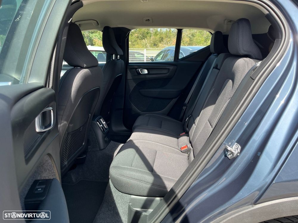 Volvo XC 40 1.5 T5 PHEV Momentum - 33