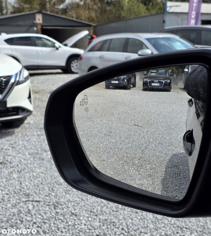 Peugeot 3008 1.6 PureTech Hybrid PHEV Active Pack S&S EAT8 - 26