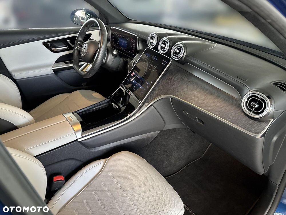 Mercedes-Benz GLC - 18