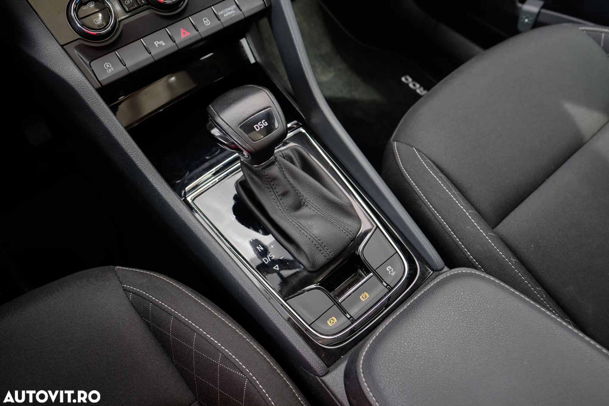 Skoda Karoq 1.5 TSI DSG Selection - 23