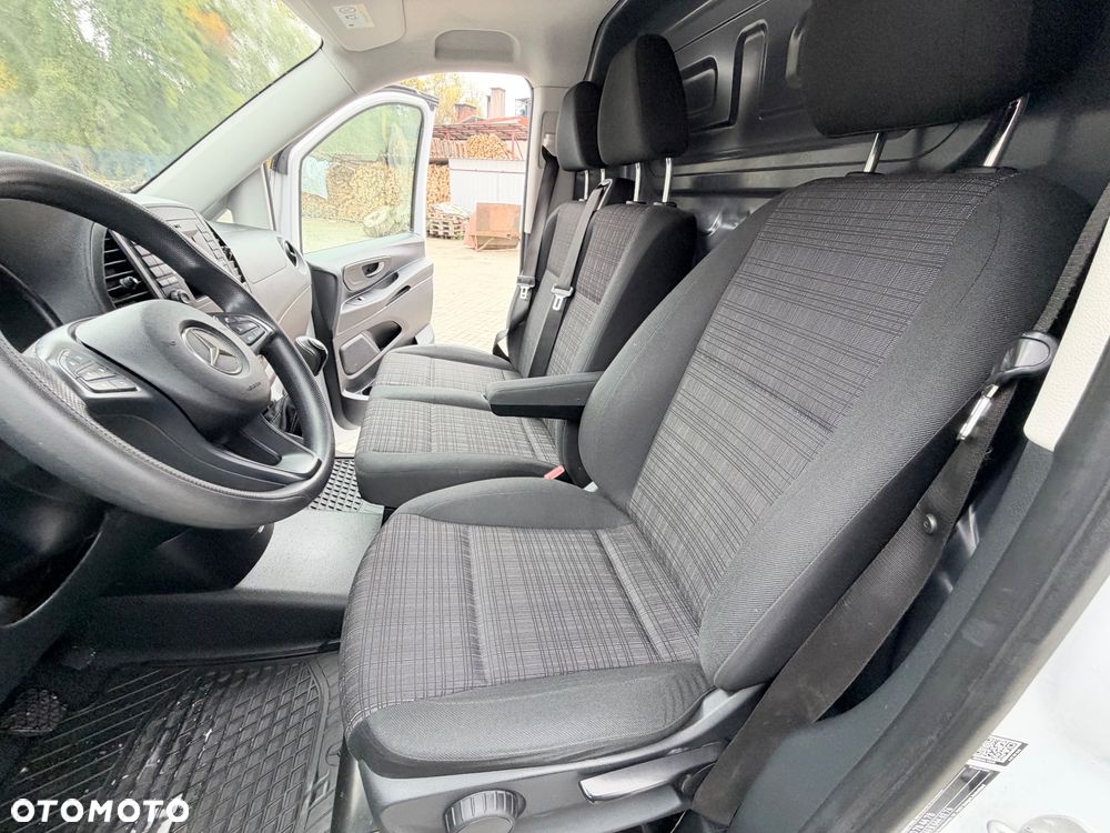Mercedes-Benz Vito - 19