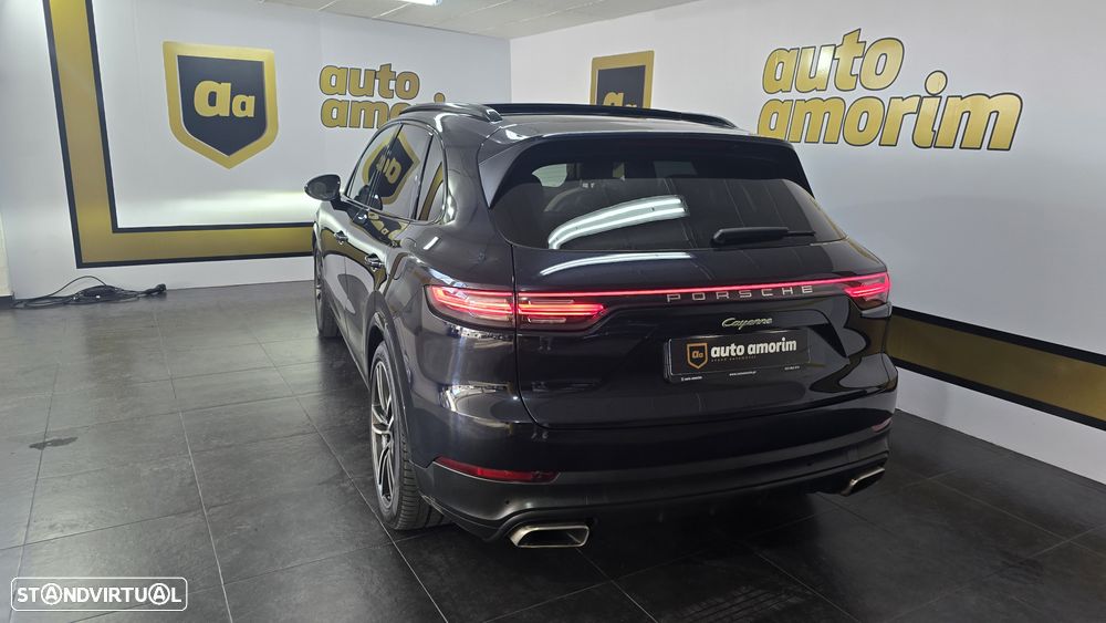 Porsche Cayenne - 13