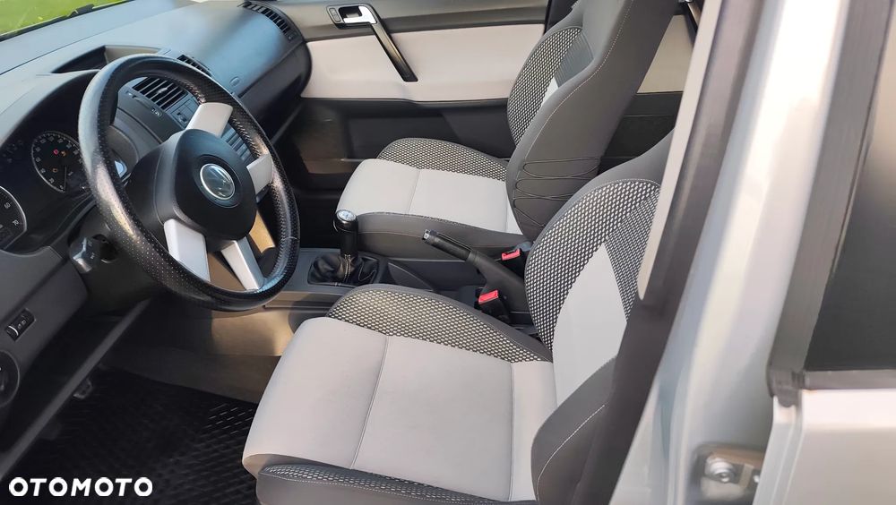 Volkswagen Polo Cross - 5