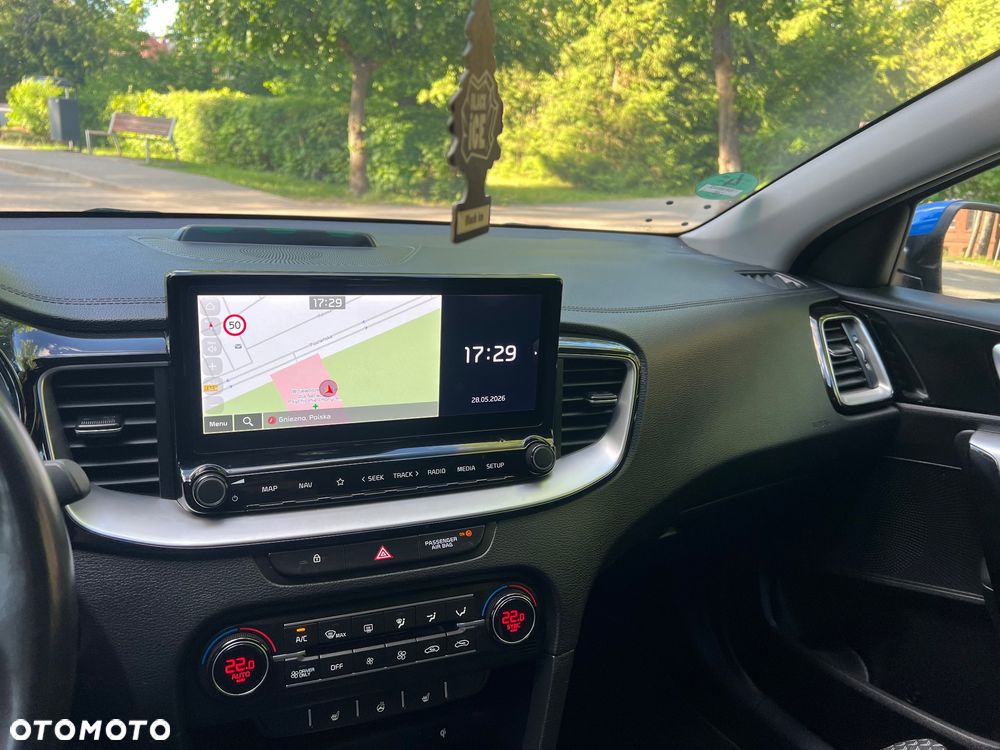 Kia Ceed 1.6 GDI DCT OPF Platinum Edition - 12