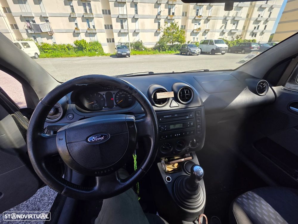 Ford Fiesta 1.4 TDCI Connection - 2