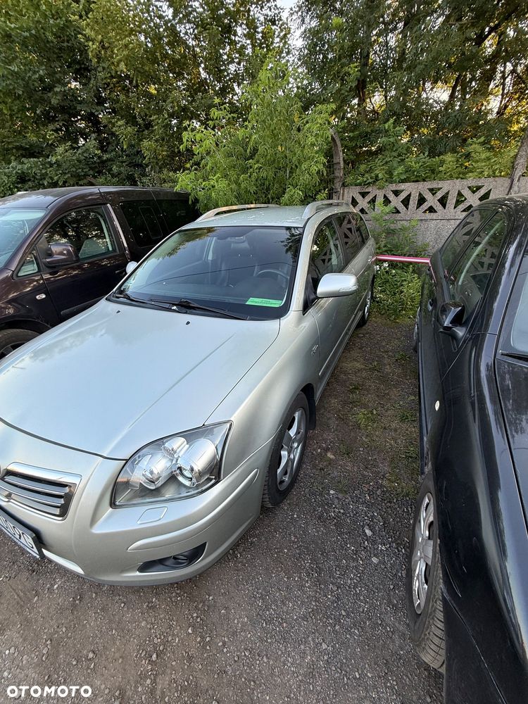 Toyota Avensis 2.2 D-CAT Prestige - 2