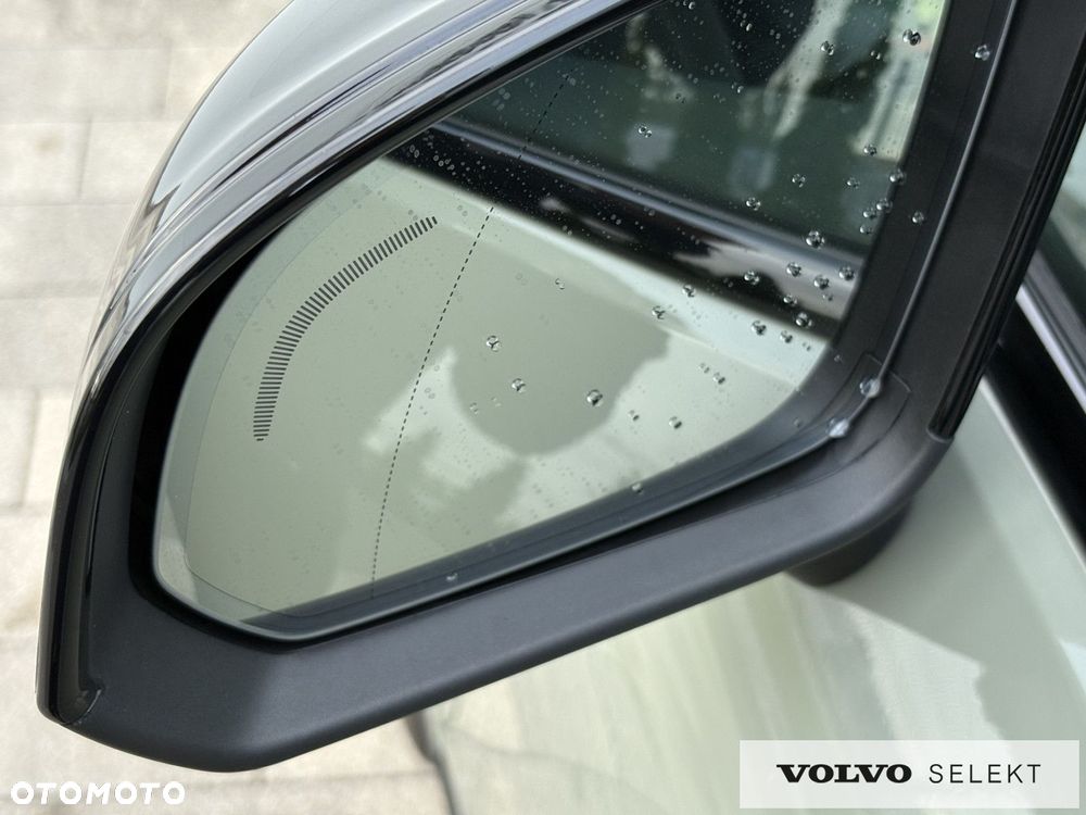 Volvo XC 40 - 26