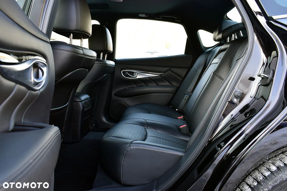 Infiniti M M30d S - 6