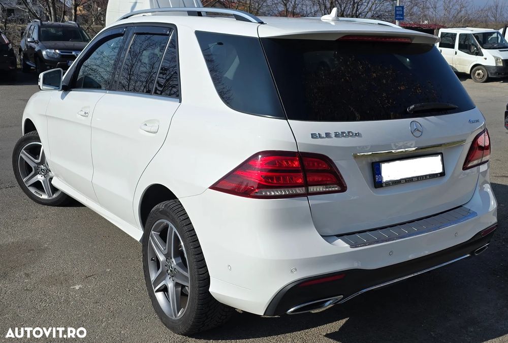 Mercedes-Benz GLE 250 d 4MATIC - 1