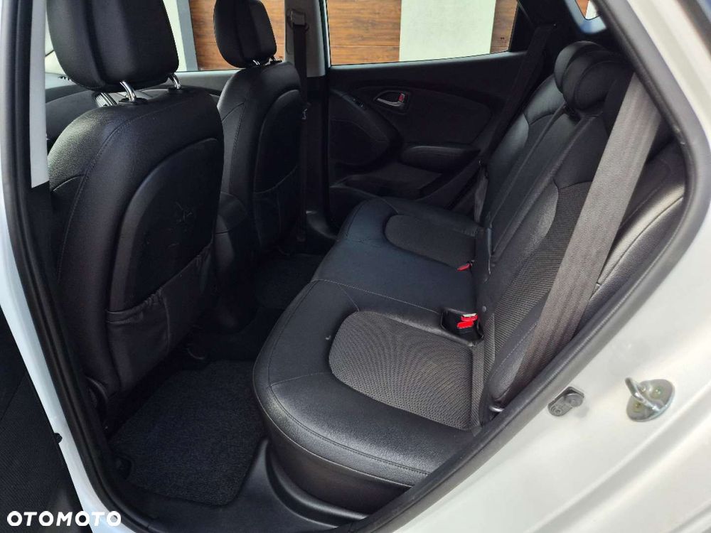 Hyundai ix35 1.6 GDI Premium 2WD - 17