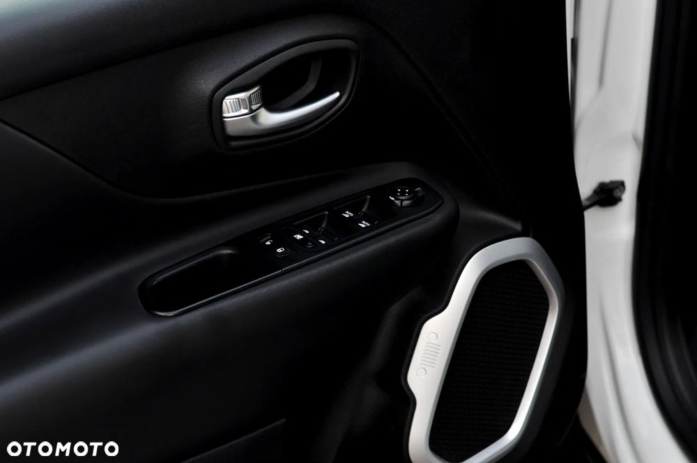 Jeep Renegade 1.4 MultiAir Limited FWD S&S - 20