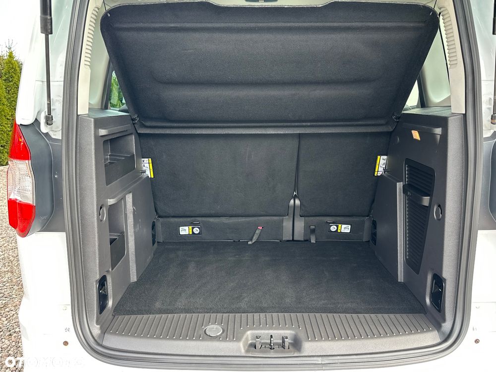 Ford Tourneo Courier 1.5 TDCi S&S Ambiente - 39