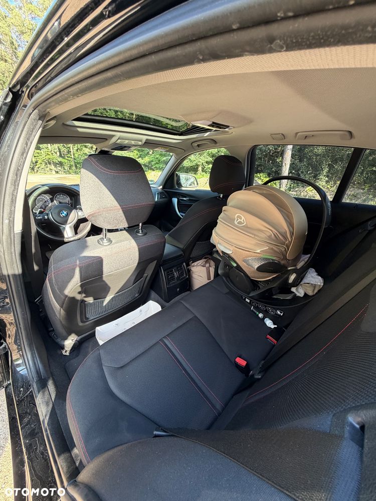 BMW Seria 1 120d M Sport - 5