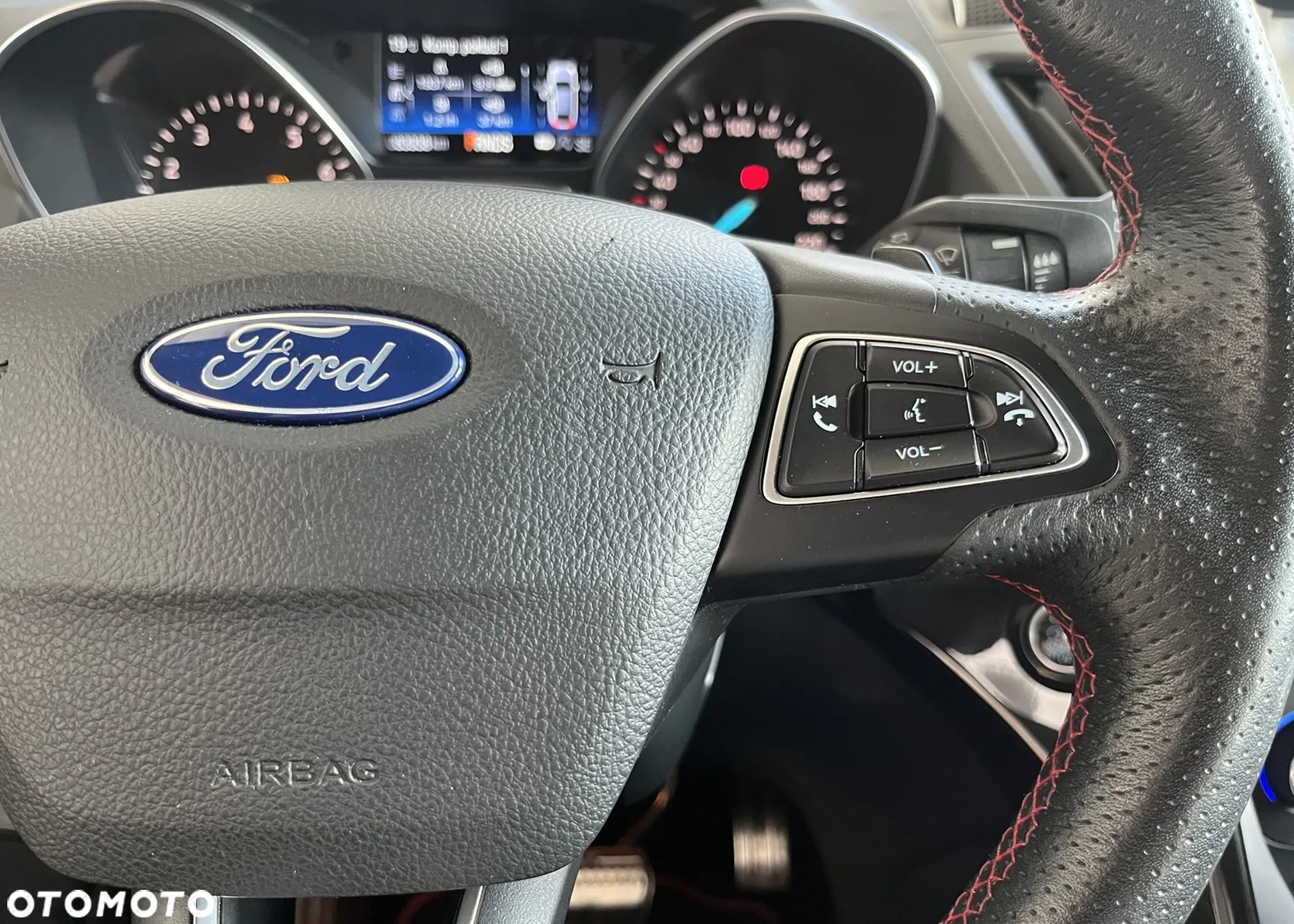 Ford Kuga 1.5 EcoBoost FWD ST-Line Black ASS GPF - 14