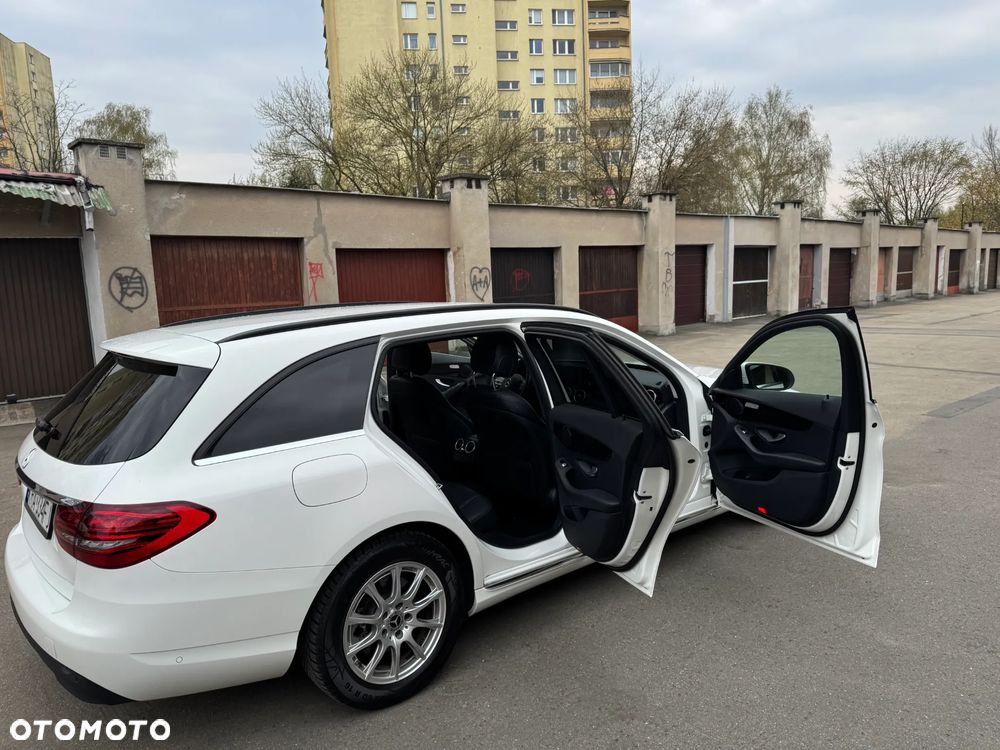 Mercedes-Benz Klasa C 200 d 9G-TRONIC - 37