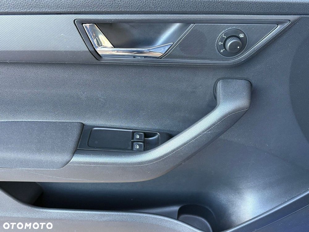 Skoda Fabia 1.0 TSI Ambition - 11