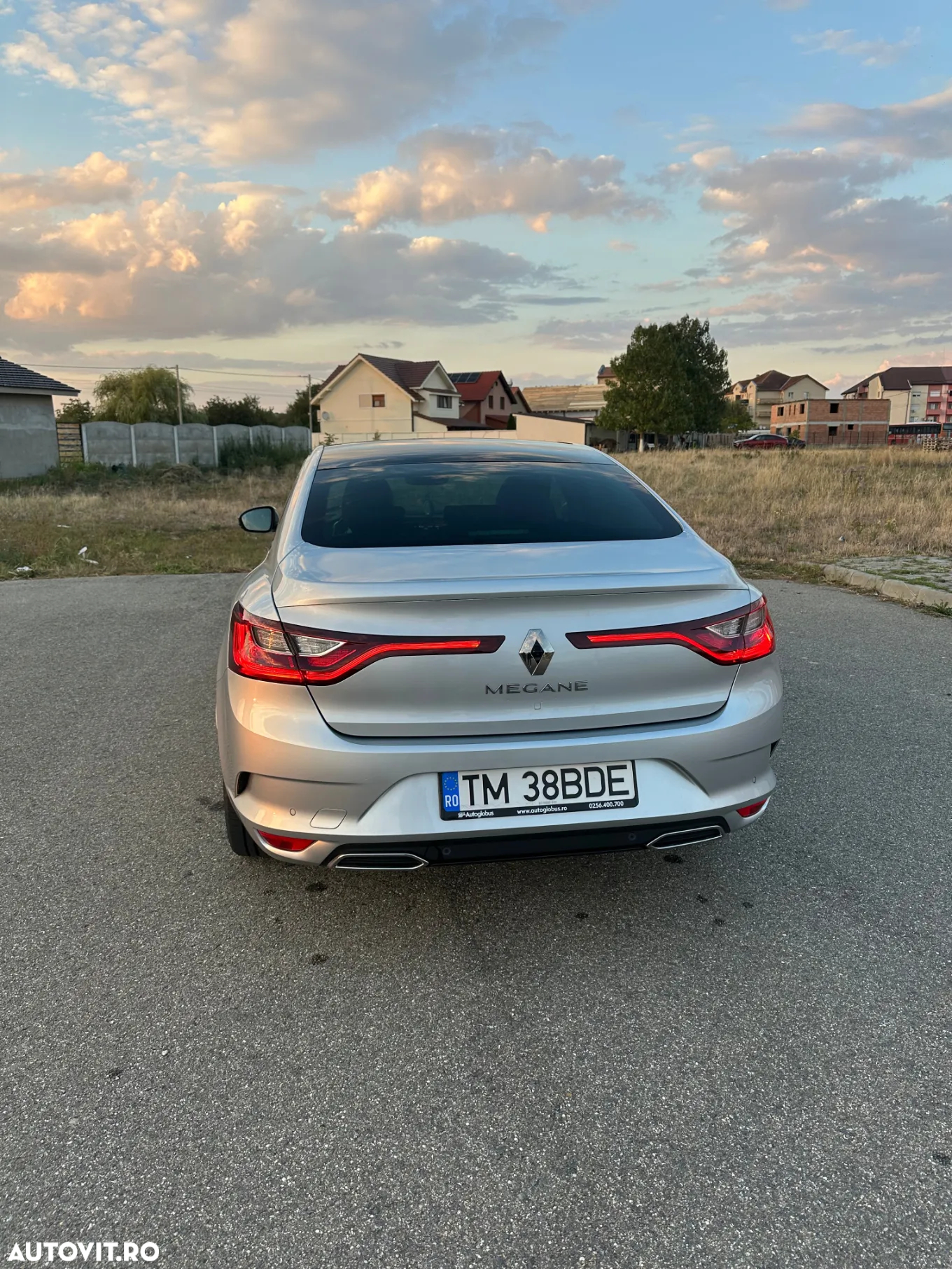 Renault Megane BLUE dCi 115 EDC Techno - 22