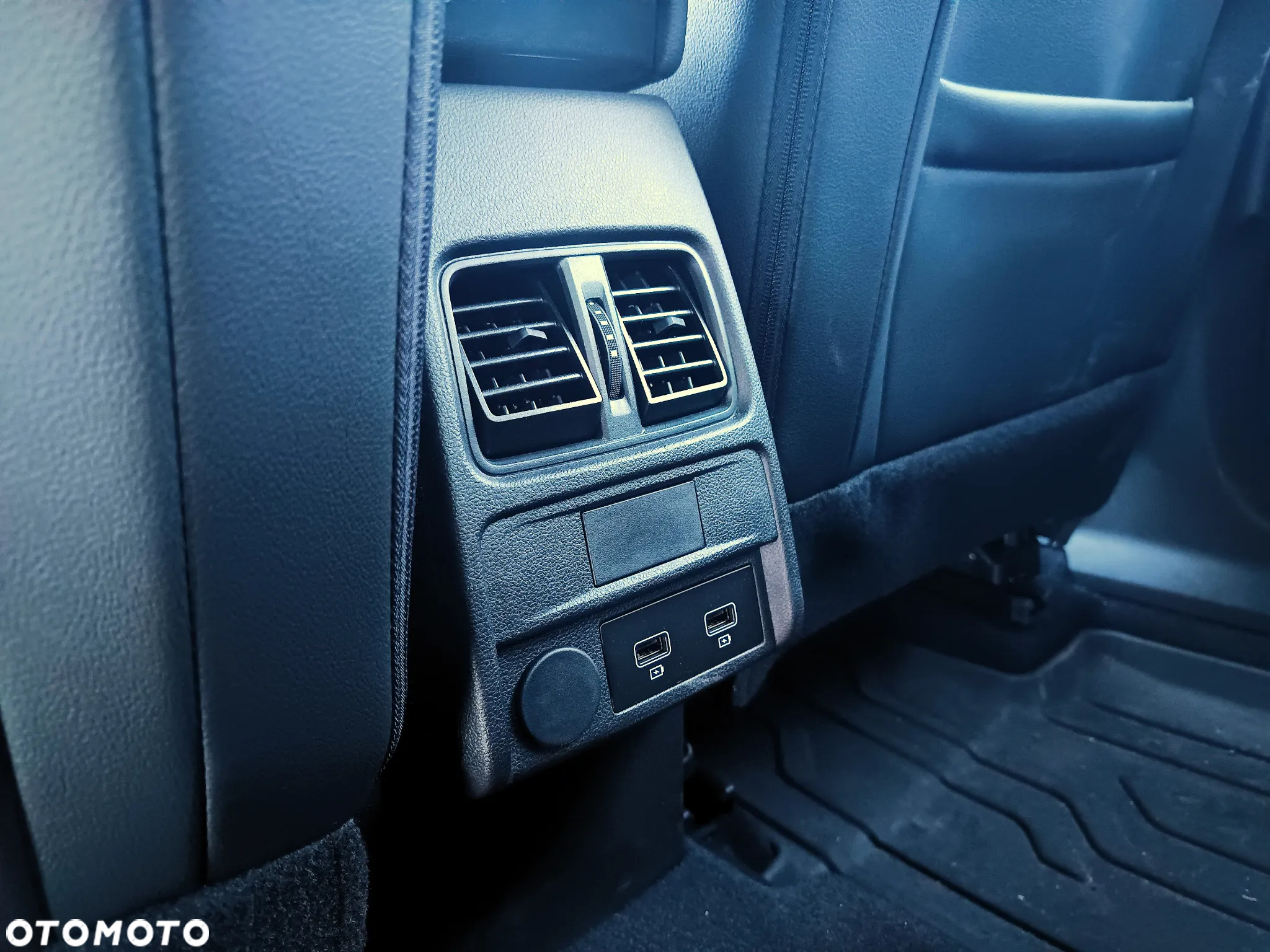 Renault Arkana 1.3 TCe mHEV Techno EDC - 11