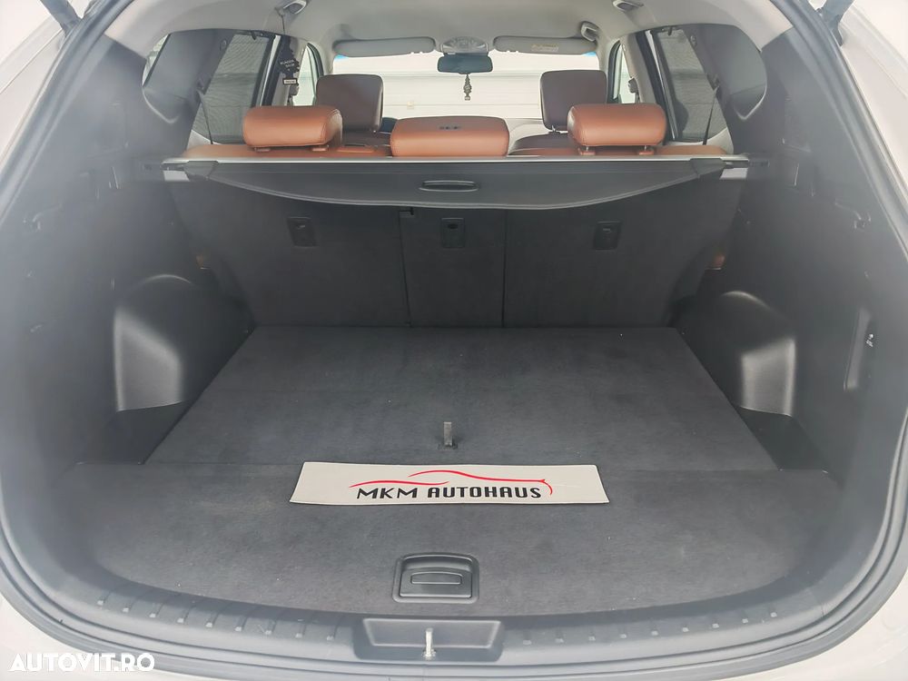 Hyundai Santa Fe - 12