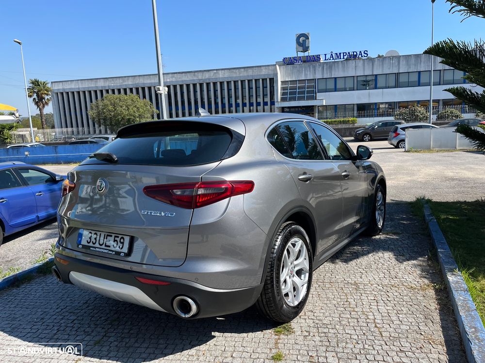 Alfa Romeo Stelvio 2.2 D Super AT8 - 10