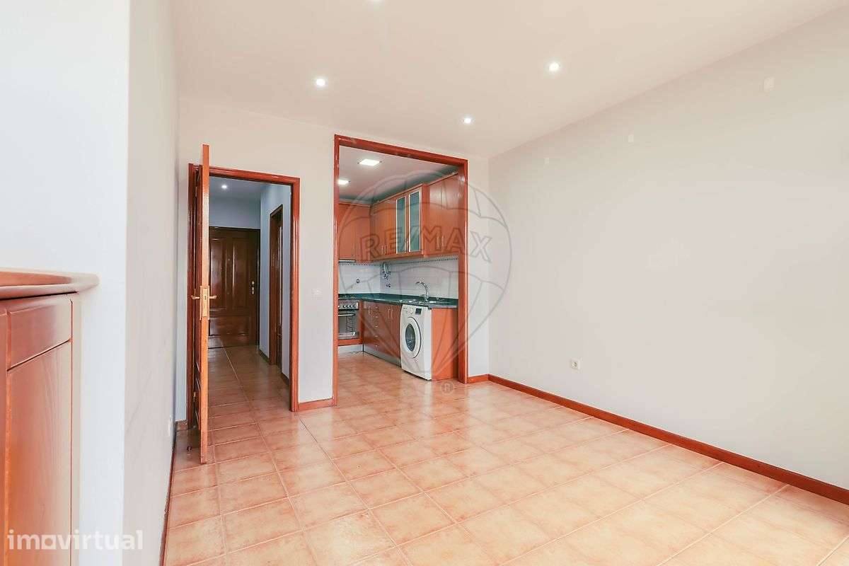 Apartamento T2 para arrendamento - Grande imagem: 4/16