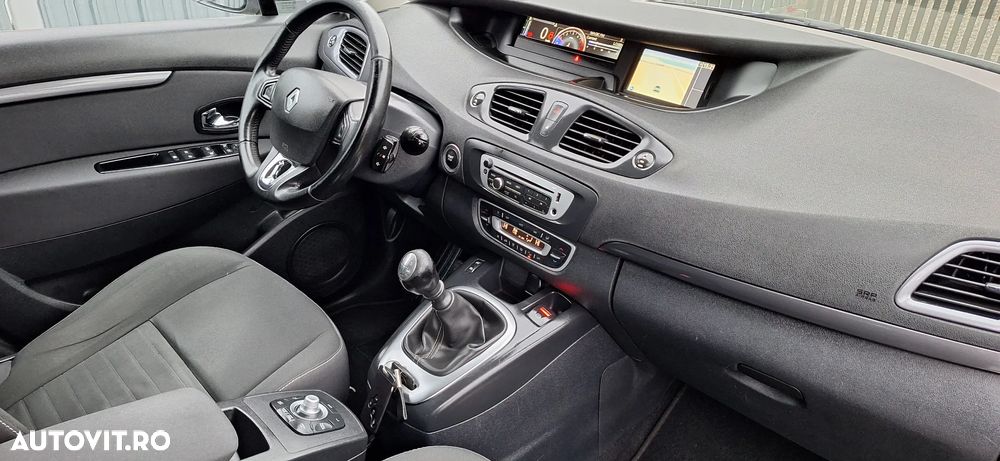 Renault Scenic - 6