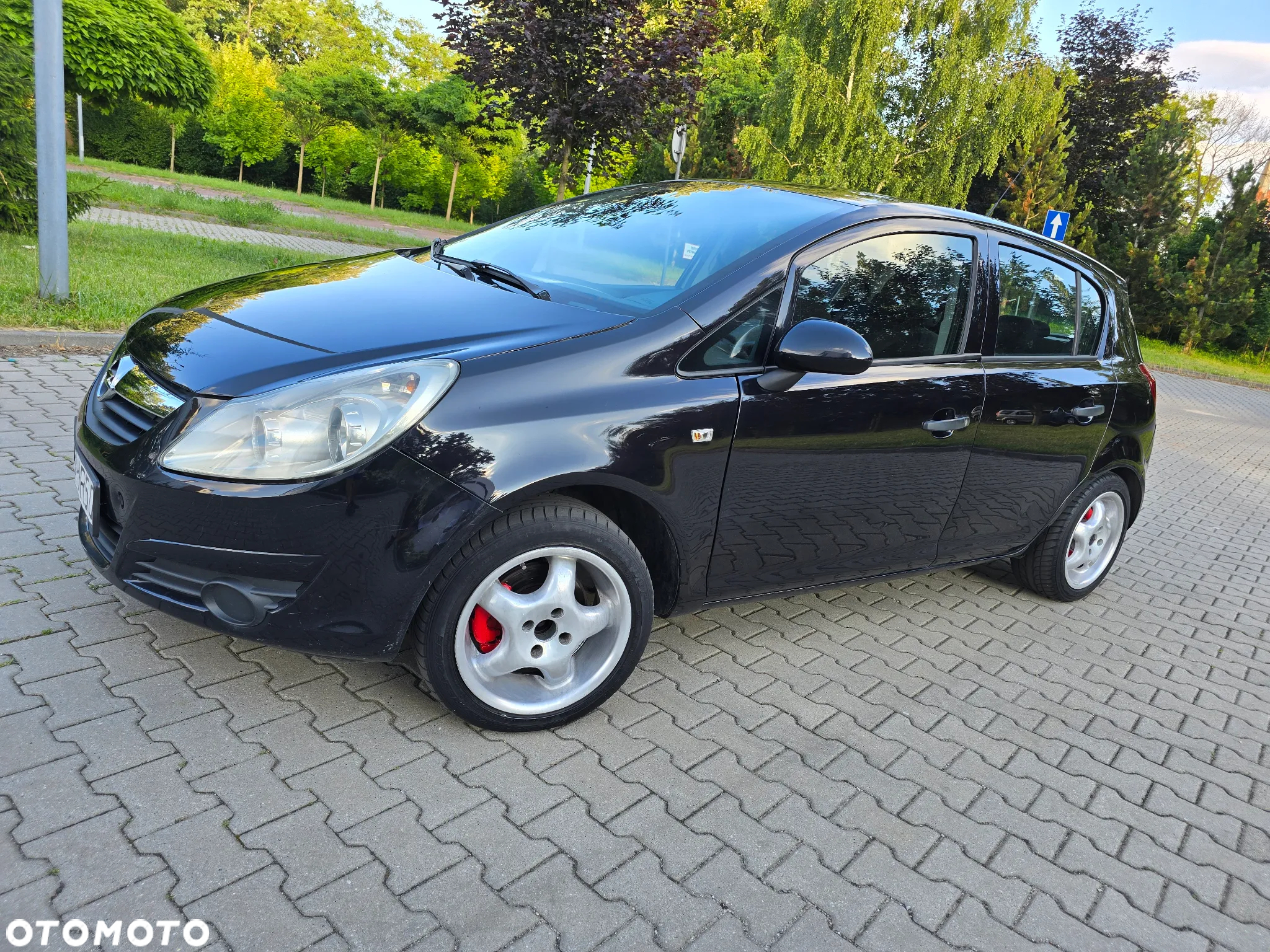 Opel Corsa 1.2 16V Enjoy - 30