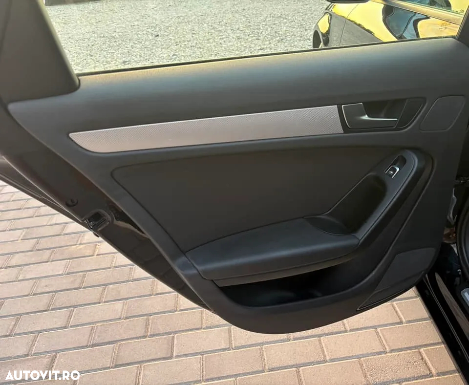 Audi A4 Avant 2.0 TDI DPF Ambition - 9