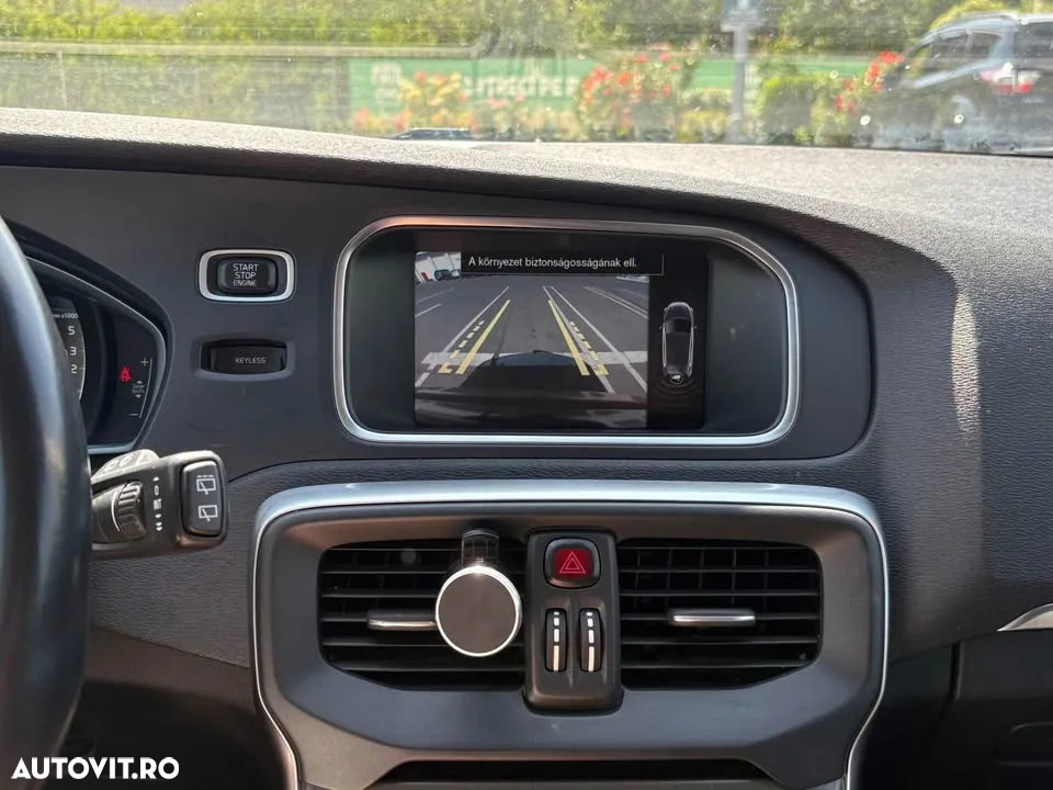 Volvo V40 D2 94g Basic - 10
