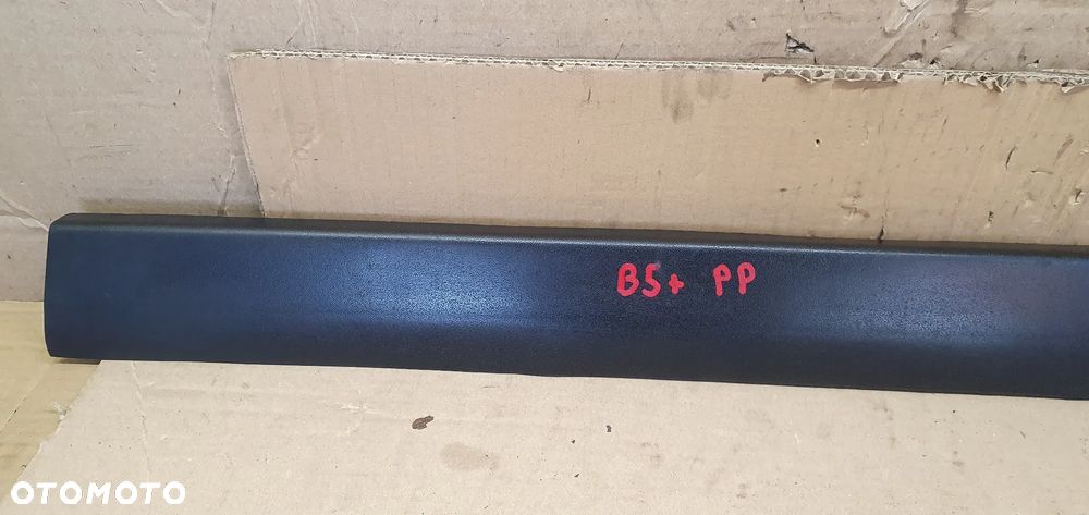 Listwa drzwi prawy przód przednia prawa VW Passat B5 3B0854940B - 2