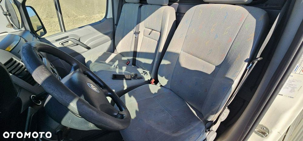 Volkswagen Crafter - 21
