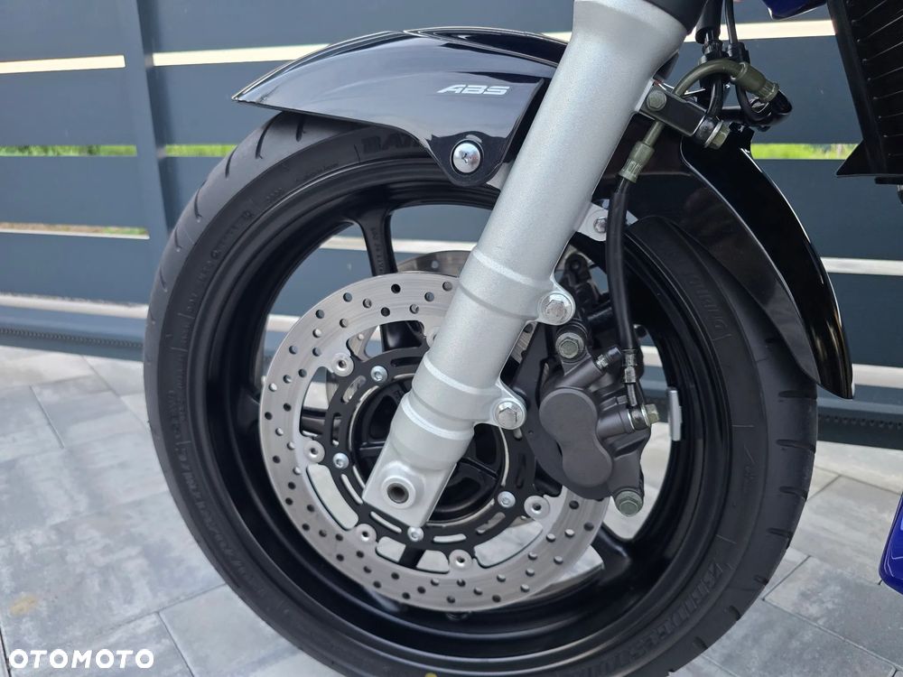 Yamaha FZ6 - 22