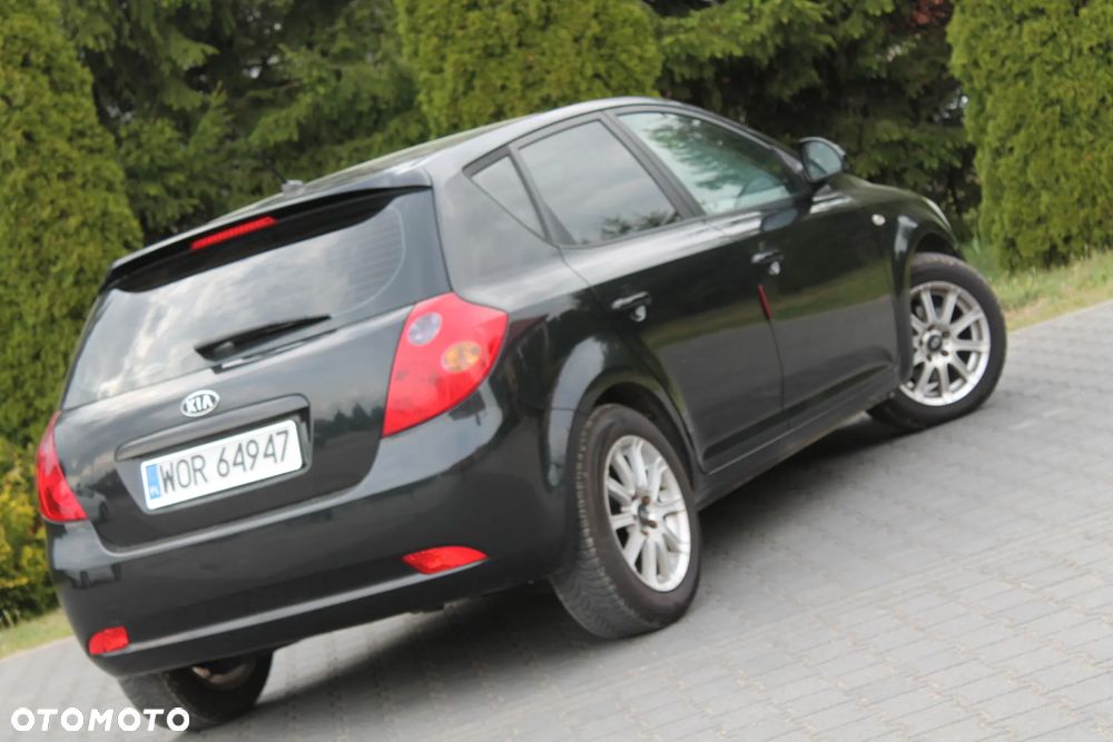 Kia Ceed 2.0 Optimum - 14
