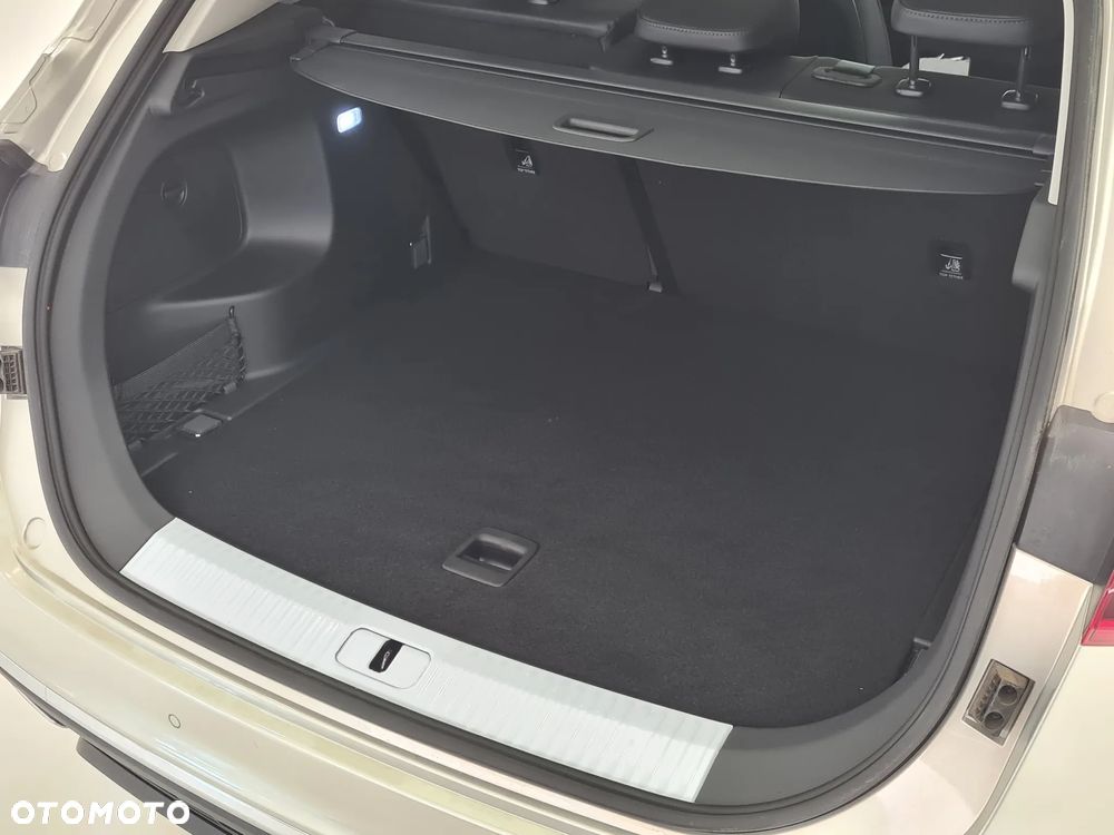 Hongqi HS5 2.0T AWD - 21