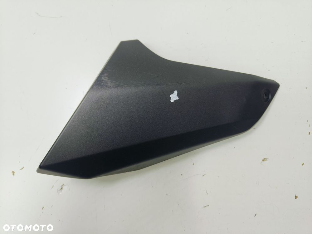 Owiewka Lewa Yamaha MT09 - 1